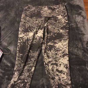 Nike cropped leggings